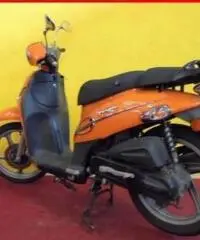 KYMCO People  50 People 50 arancio - 7632