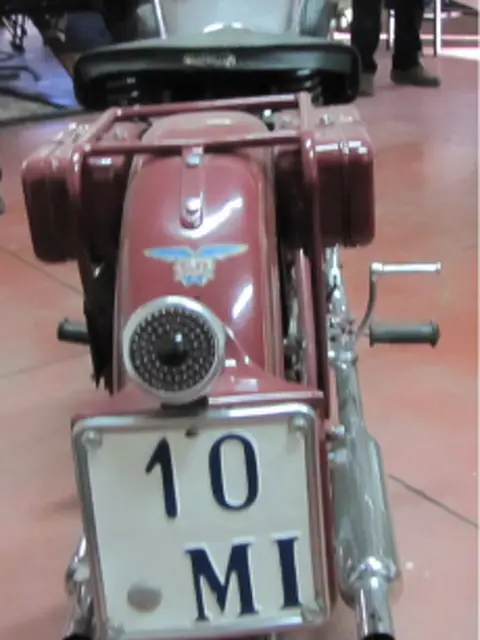 MOTO EPOCA C.M. LUSSO 175cc ASI  VESPA LAMBRETTA altre moto epoca MOTO EPOCA C.M. LUSSO 175cc ASI  VESPA LAMBRETTA altre moto epoca