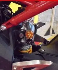 TRIUMPH Speed Triple 1050 R bianco - 9000