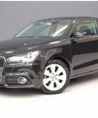AUDI A1 1.6 TDI 105 CV 24 MESI GARANZIA! AUDI A1 1.6 TDI 105 CV 24 MESI GARANZIA!
