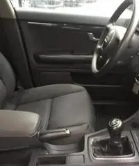 AUDI A4 1.9 TDi Tenuta Benissimo Unipropietario AUDI A4 1.9 TDi Tenuta Benissimo Unipropietario
