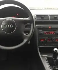 AUDI A4 1.9 TDi Tenuta Benissimo Unipropietario AUDI A4 1.9 TDi Tenuta Benissimo Unipropietario