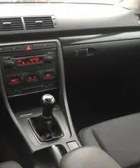 AUDI A4 1.9 TDi Tenuta Benissimo Unipropietario AUDI A4 1.9 TDi Tenuta Benissimo Unipropietario