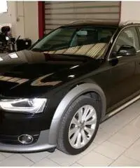 AUDI A4 allroad 2.0 TDI 177 CV NAVI XENO GARANZIA.