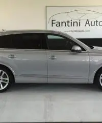 AUDI Q7 3.0 TDI 272 CV SUBENTRO LEASING