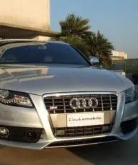 AUDI S4 Avant 3.0 TFSI quattro Stronic NAVI XENO TETTO 19 AUDI S4 Avant 3.0 TFSI quattro Stronic NAVI XENO TETTO 19