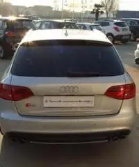 AUDI S4 Avant 3.0 TFSI quattro Stronic NAVI XENO TETTO 19 AUDI S4 Avant 3.0 TFSI quattro Stronic NAVI XENO TETTO 19