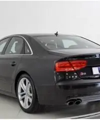AUDI S8 4.0 TFSI quattro tiptronic LED Aziendale