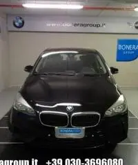 BMW 218 d Active Tourer BMW 218 d Active Tourer