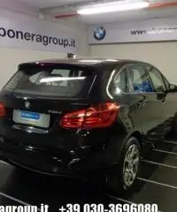 BMW 218 d Active Tourer BMW 218 d Active Tourer
