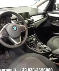BMW 218 d Active Tourer BMW 218 d Active Tourer