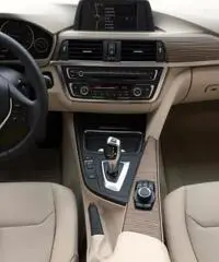 BMW 320 d Gran Turismo Modern BMW 320 d Gran Turismo Modern