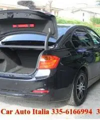 BMW 320 d Efficient Dynamics Sport Pack NAVI XENON PDC BMW 320 d Efficient Dynamics Sport Pack NAVI XENON PDC