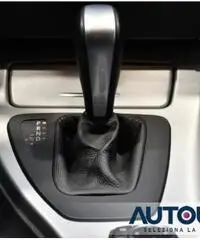 BMW 320 D TOURING ATTIVA AUT PELLE NAVI CERCHI 18' XENON BMW 320 D TOURING ATTIVA AUT PELLE NAVI CERCHI 18' XENON