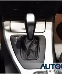 BMW 320 D XDRIVE TOURING FUTURA 4X4 AUT NAVI XENON SENS BMW 320 D XDRIVE TOURING FUTURA 4X4 AUT NAVI XENON SENS