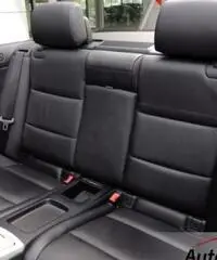 BMW 320 I CABRIOLET ATTIVA 170 CV E93 Interno in pelle Fari allo Xeno Cruise control Cerchi in lega  BMW 320 I CABRIOLET ATTIVA 170 CV E93 Interno in pelle Fari allo Xeno Cruise control Cerchi in lega