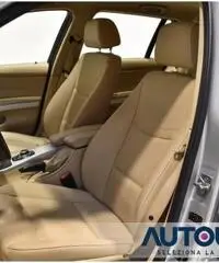 BMW 325 D TOURING FUTURA AUT PELLE NAVI XENON SENS CRUISE BMW 325 D TOURING FUTURA AUT PELLE NAVI XENON SENS CRUISE