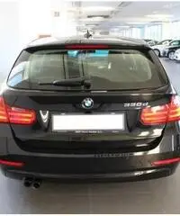 BMW 330 dA Touring Sport