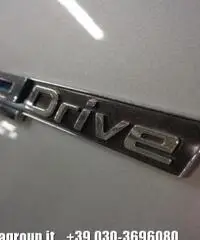BMW 330 e iPerformance Luxury Hybrid BMW 330 e iPerformance Luxury Hybrid