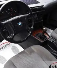 Bmw 520 i 24V cat 2000cc 6 cilindri 150cv - CLIMA, CERCHI Bmw 520 i 24V cat 2000cc 6 cilindri 150cv - CLIMA, CERCHI