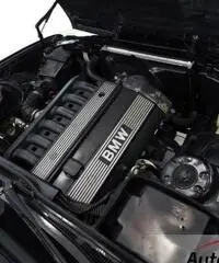 Bmw 520 i 24V cat 2000cc 6 cilindri 150cv - CLIMA, CERCHI Bmw 520 i 24V cat 2000cc 6 cilindri 150cv - CLIMA, CERCHI