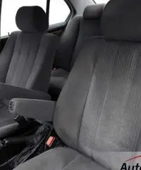 Bmw 520 i 24V cat 2000cc 6 cilindri 150cv - CLIMA, CERCHI Bmw 520 i 24V cat 2000cc 6 cilindri 150cv - CLIMA, CERCHI