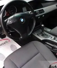 Bmw 525 D 177CV TOURING STEPTRONIC AUTOMATICA EURO4 FAP Bmw 525 D 177CV TOURING STEPTRONIC AUTOMATICA EURO4 FAP