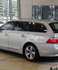 Bmw 525 D 177CV TOURING STEPTRONIC AUTOMATICA EURO4 FAP Bmw 525 D 177CV TOURING STEPTRONIC AUTOMATICA EURO4 FAP