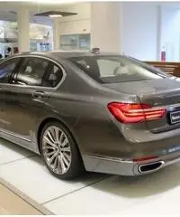 BMW 730 d xDrive BMW 730 d xDrive