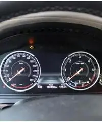 BMW 740 d xDrive Eccelsa BMW 740 d xDrive Eccelsa