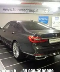 BMW 750 i xDrive Eccelsa BMW 750 i xDrive Eccelsa