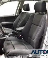 BMW X3 2.0D FUTURA 4X4 NAVI TETTO CERCHI 18' SENS XENON BMW X3 2.0D FUTURA 4X4 NAVI TETTO CERCHI 18' SENS XENON