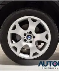 BMW X5 3.0D 4X4 AUT PELLE NAVI SENS XENON SOLO 141.000 KM BMW X5 3.0D 4X4 AUT PELLE NAVI SENS XENON SOLO 141.000 KM