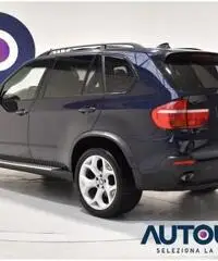 BMW X5 3.0SD FUTURA 4X4 AUT PELLE TETTO NAVI XENON TELECA BMW X5 3.0SD FUTURA 4X4 AUT PELLE TETTO NAVI XENON TELECA