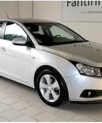 CHEVROLET Cruze 2.0 Diesel 150CV LT GARANZIA 12 MESI. CHEVROLET Cruze 2.0 Diesel 150CV LT GARANZIA 12 MESI.