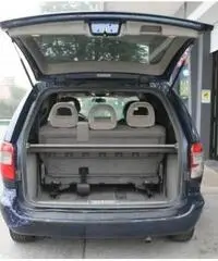 CHRYSLER Voyager 2.5 CRD 7 POSTI MANUALE CLIMATRONIC RADIO CD FULL CHRYSLER Voyager 2.5 CRD 7 POSTI MANUALE CLIMATRONIC RADIO CD FULL
