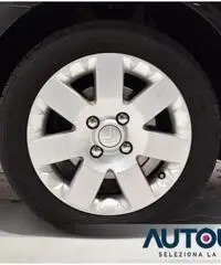 CITROEN C2 1.4 HDI EXCITE VTR AUT NEOPATENTATI SENS CRUISE CITROEN C2 1.4 HDI EXCITE VTR AUT NEOPATENTATI SENS CRUISE