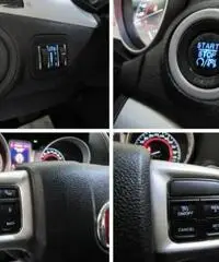 Fiat Freemont 2.0 MJT 170 CV 4X4 Aut.Lounge -NAVIG-PELLE-SCHERMO A TETTO-FULL