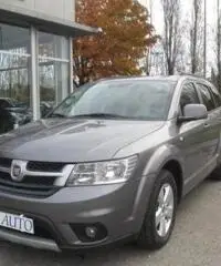 FIAT Freemont 2.0 Multijet 140 CV Urban FIAT Freemont 2.0 Multijet 140 CV Urban
