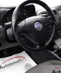 Fiat Grande Punto 1.2 65cv DYNAMIC 5 PORTE 'UNICO PROPRIETARIO' Fiat Grande Punto 1.2 65cv DYNAMIC 5 PORTE 'UNICO PROPRIETARIO'