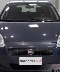 Fiat Grande Punto 1.2 65cv DYNAMIC 5 PORTE 'UNICO PROPRIETARIO' Fiat Grande Punto 1.2 65cv DYNAMIC 5 PORTE 'UNICO PROPRIETARIO'