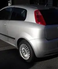 FIAT Grande Punto 1.3MJT 90 3p.Dynam. Van 4pt FIAT Grande Punto 1.3MJT 90 3p.Dynam. Van 4pt