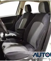 FIAT Grande Punto 1.3 MJT 5 PORTE DYNAMIC NEOPATENTATI CRUISE CERCHI FIAT Grande Punto 1.3 MJT 5 PORTE DYNAMIC NEOPATENTATI CRUISE CERCHI