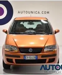 FIAT Idea 1.4 16V EMOTION CERCHI 15' SENSORI CLIMA BI-ZONA FIAT Idea 1.4 16V EMOTION CERCHI 15' SENSORI CLIMA BI-ZONA