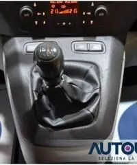 FIAT Idea 1.4 16V EMOTION CERCHI 15' SENSORI CLIMA BI-ZONA FIAT Idea 1.4 16V EMOTION CERCHI 15' SENSORI CLIMA BI-ZONA