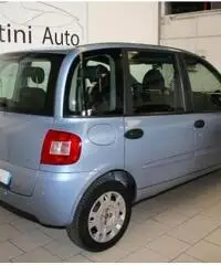 FIAT Multipla 1.6 METANO Active 6p.  GARANZIA 24 MESI FIAT Multipla 1.6 METANO Active 6p.  GARANZIA 24 MESI
