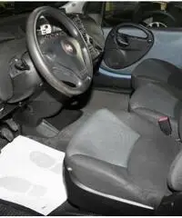 FIAT Multipla 1.6 METANO Active 6p.  GARANZIA 24 MESI FIAT Multipla 1.6 METANO Active 6p.  GARANZIA 24 MESI
