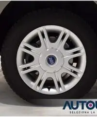 FIAT Multipla 1.6 NATURAL POWER DYNAMIC 6 POSTI SENS CERCHI FIAT Multipla 1.6 NATURAL POWER DYNAMIC 6 POSTI SENS CERCHI