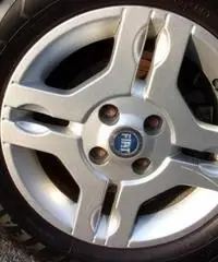 FIAT Panda 1.3 MJT 16V 4x4 Climbing FIAT Panda 1.3 MJT 16V 4x4 Climbing