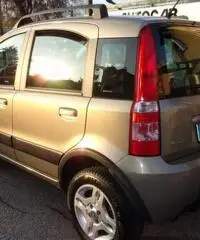 FIAT Panda 1.3 MJT 16V 4x4 Climbing FIAT Panda 1.3 MJT 16V 4x4 Climbing